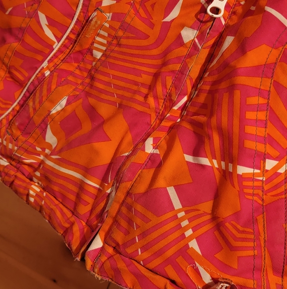 Castel Jacket - Picture 4 of 4